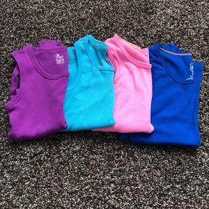 Pack of tank tops